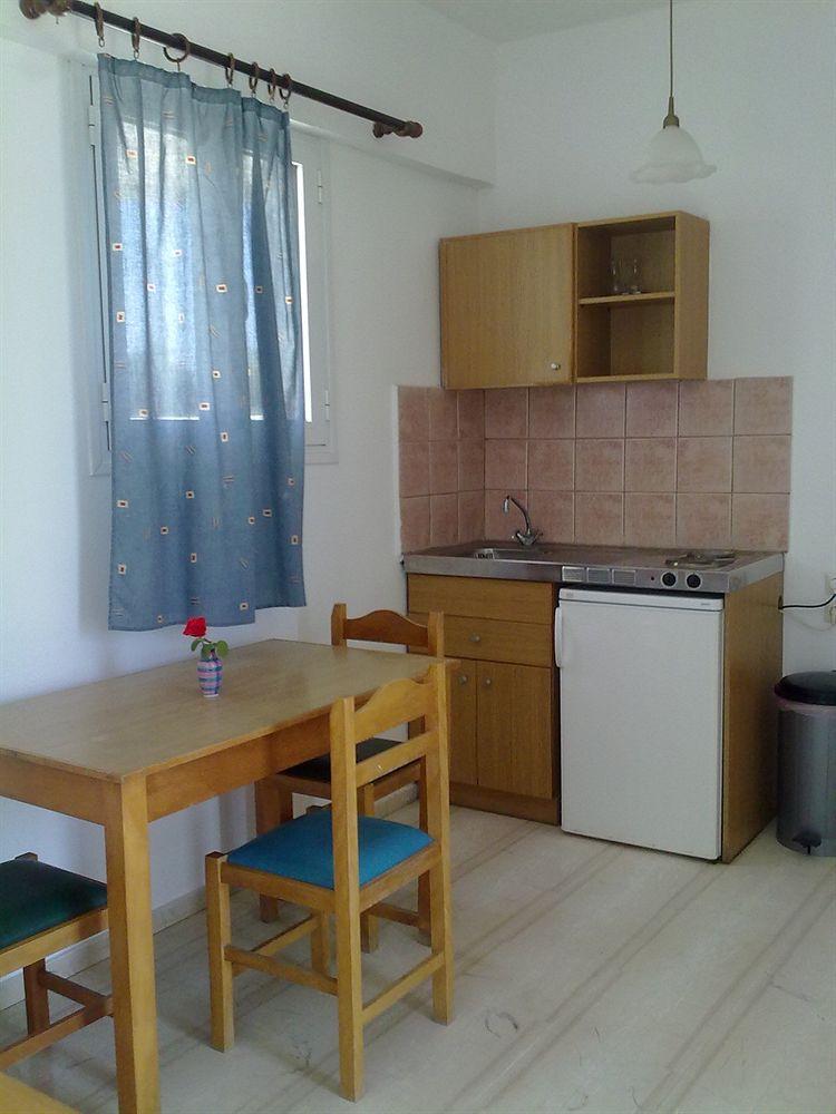 Irilena Apartments Stalís Ngoại thất bức ảnh