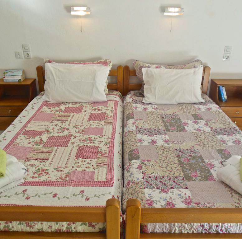 Irilena Apartments Stalís Phòng bức ảnh