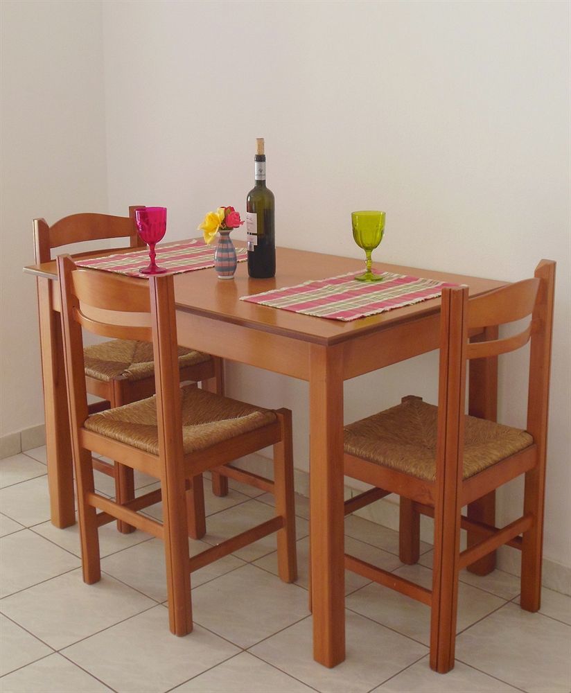 Irilena Apartments Stalís Ngoại thất bức ảnh