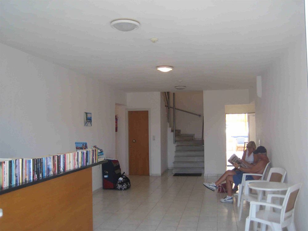 Irilena Apartments Stalís Ngoại thất bức ảnh