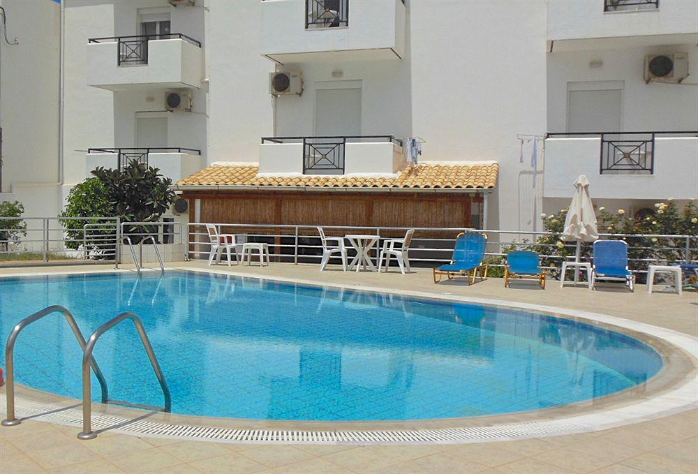 Irilena Apartments Stalís Ngoại thất bức ảnh