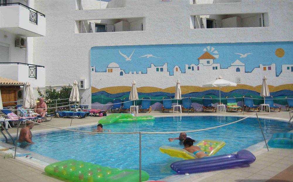 Irilena Apartments Stalís Ngoại thất bức ảnh